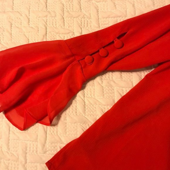 NWOT Vince Camuto Button Sleeve Blouse - Picture 4 of 5